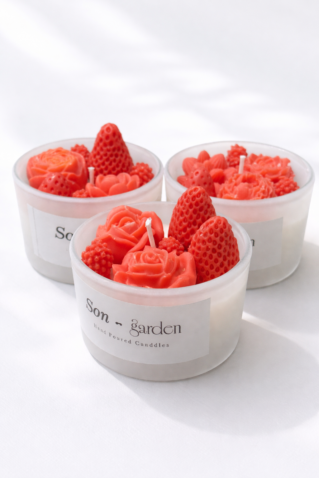 Strawberry and roses set of 3 candles